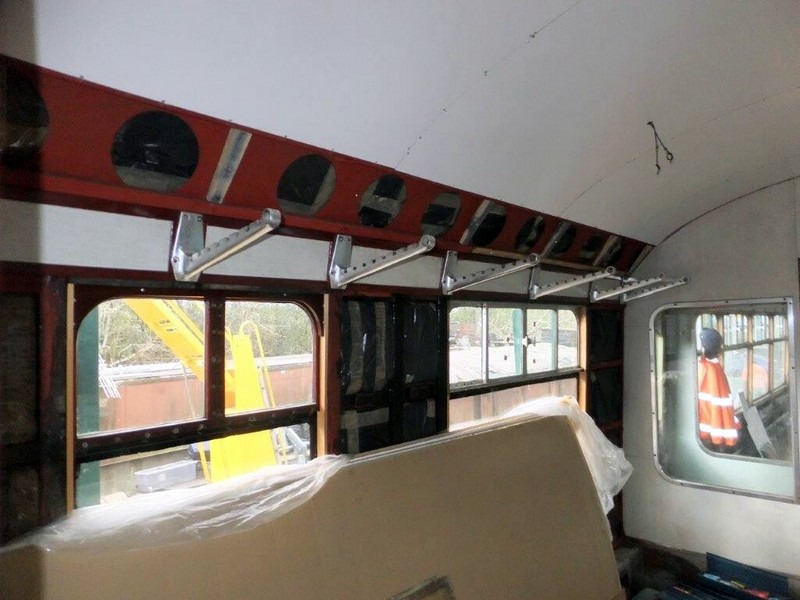Class 100: Luggage rack brackets